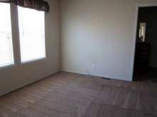 2nd image of 1057 Chateau Blvd