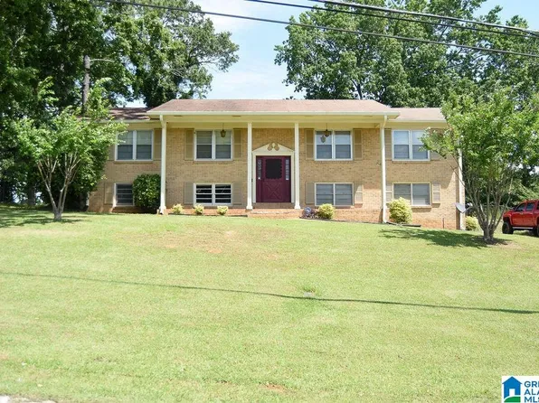 425 Grandview Dr, Eastaboga, AL 36260