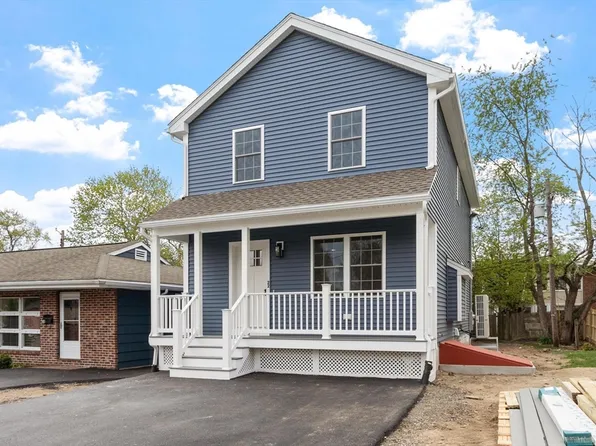 22 Greystone Ave #22, Haverhill, MA 01835