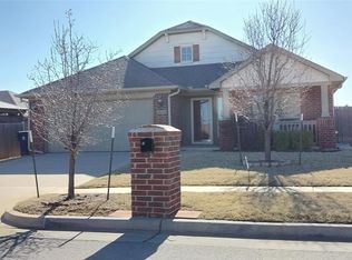 19109 Blanco Dr, Edmond, OK 73012