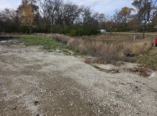 6 Stone Bridge Ct, Schaumburg, IL 60193