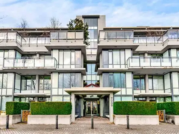 9009 Cornerstone Mews #2, Burnaby, BC V5A 0B9