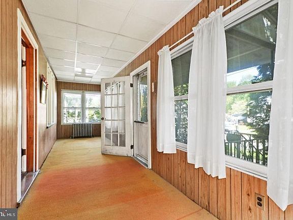 3rd image of 774 Candidus Ave