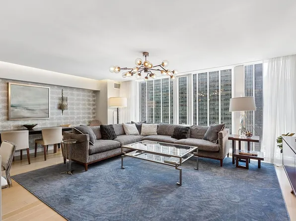 135 W 52nd St APT 30B, New York, NY 10019