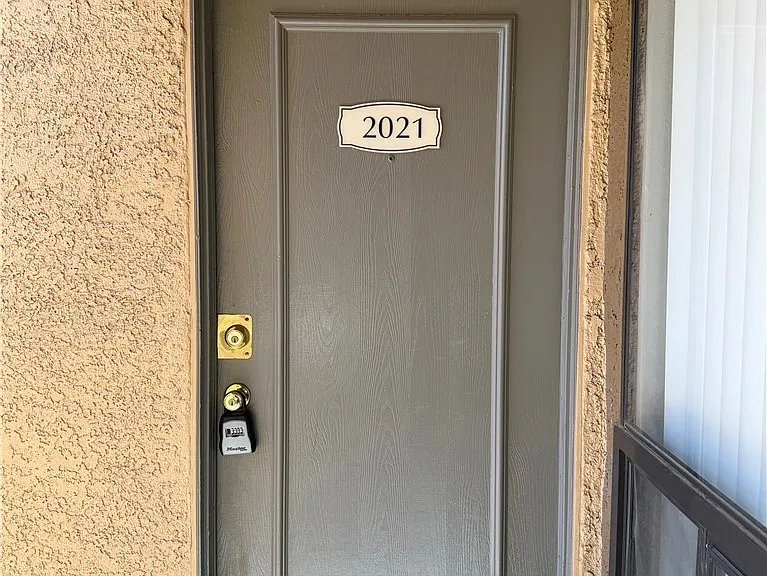 3151 Soaring Gulls Dr #2021 — Photo 2