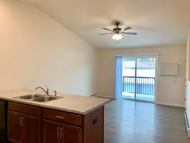 1419 Pine St #9 — Photo 13