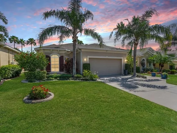 305 Siena Vista Pl, Sun City Center, FL 33573