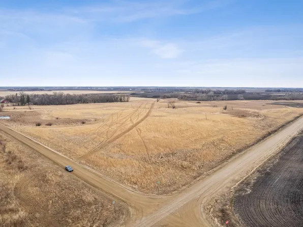 5017 240th St N, Hawley, MN 56549