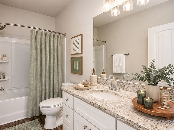 4th image of 128 Riley Cir