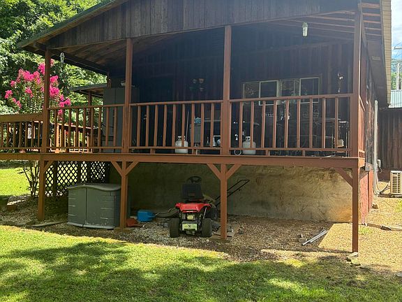 2nd image of 7971 Henson Gap Rd