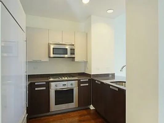 Rented by Corcoran | media 44