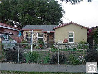 2nd image of 1554 N Fries Ave