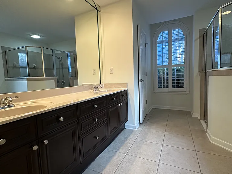 5204 Comfort Ct — Photo 26