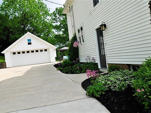 5th image of 131 Brewer Rd