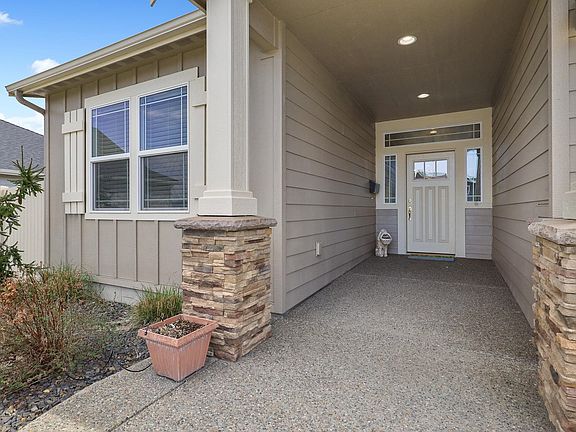 4th image of 18120 E Selkirk Estates Ct