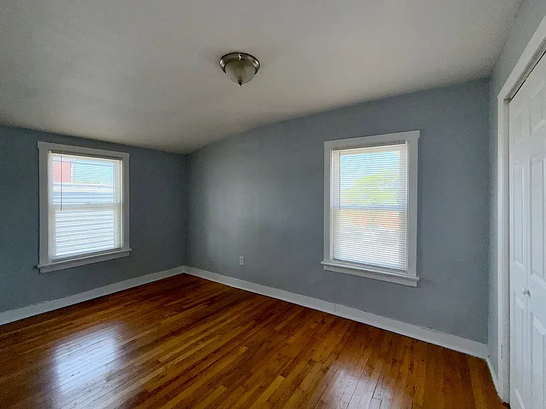 2531 N Tripp Ave — Photo 14