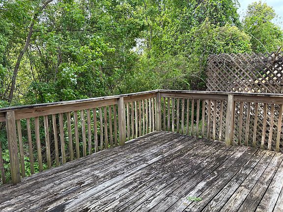 4th image of 661 N Wildflower Ct