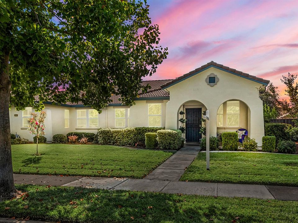 1st image of 2442 Rose Arbor Dr