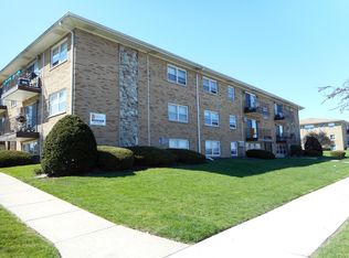 530 N Mill Rd APT 3N, Addison, IL 60101