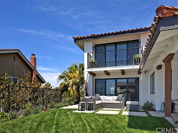 4th image of 24 Point Loma Dr