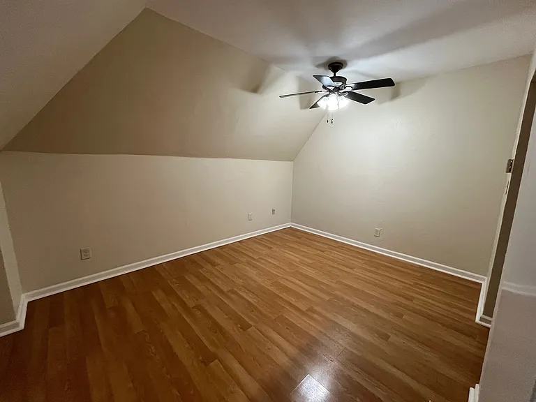 614 Mellon St #3 — Photo 21
