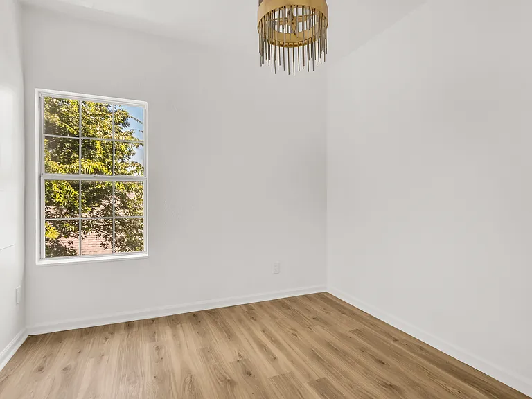 5624 Eastside Ave — Photo 40