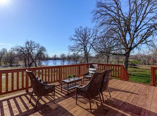 10125 Frazier Rd, Redding, CA 96003