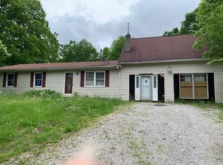 389 Basham Rd, Fordsville, KY 42343