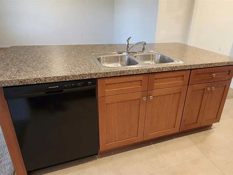 3499 N Vonnegut Point — Photo 6