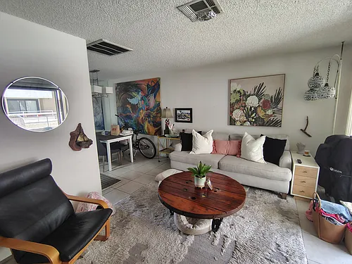 467 S Calle El Segundo Photo 1
