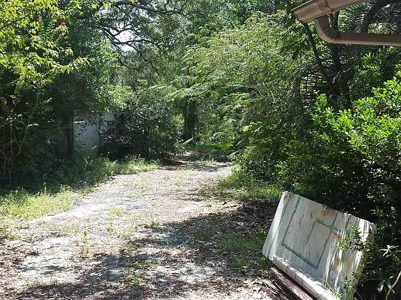 5th image of 4667 Gulf Breeze Pkwy