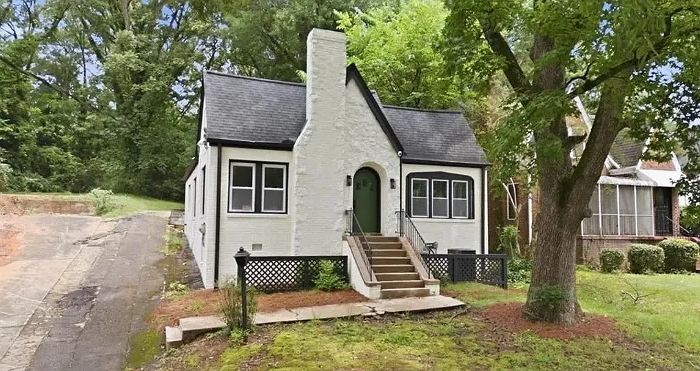 2 bed, 1218 sqft, $1,499 — Photo 1