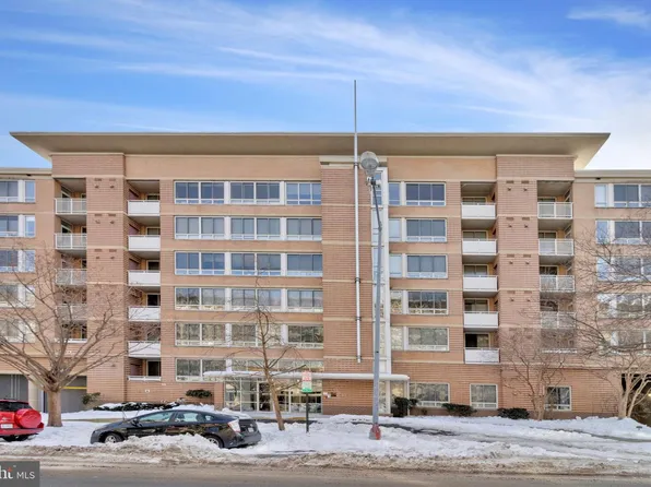 350 Washington SW #G-n501, Washington, DC 20024