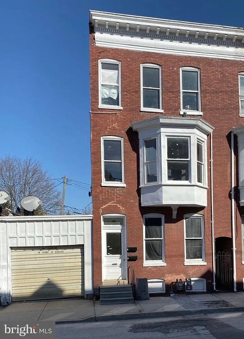 21 S. Hartley Street — Photo 1