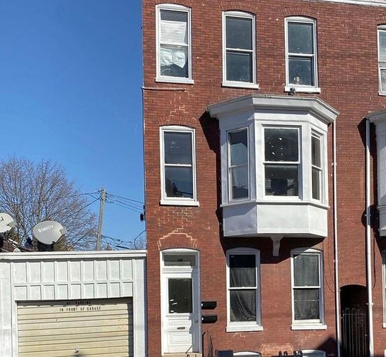 1st image of 21 S Hartley St #2