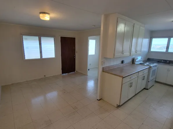 1009 Maluna St, Honolulu, HI 96818