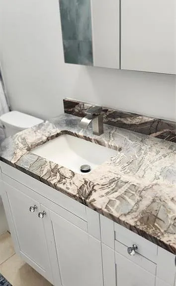 15406 Avalon Ave #3 — Photo 16