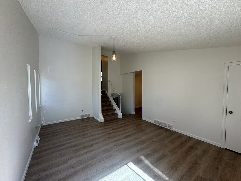 3 bed, 1272 sqft, $2,750 — Photo 3