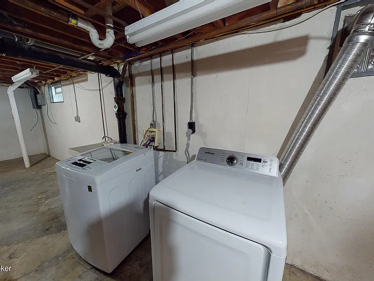 707 Dorsey Way — Photo 17