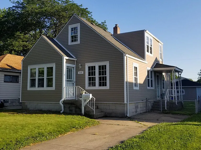 3129 Kenwood St — Photo 5