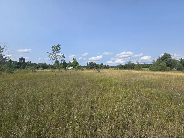 2915 Ordway Rd, Gaylord, MI 49735