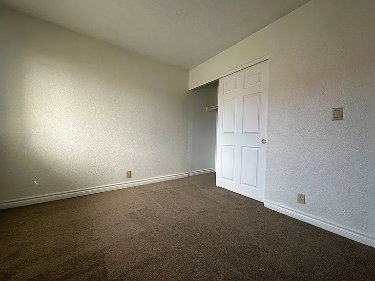 4320 Sandy River Dr #96 — Photo 13