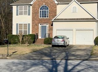 1511 Parkcrest Ln, Grayson, GA