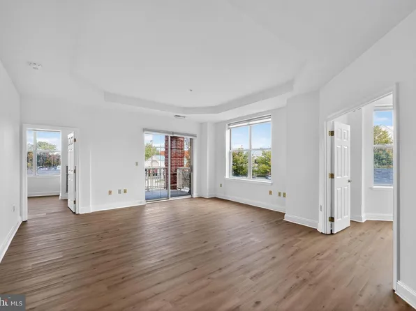 2141 Windrow Dr, Princeton, NJ 08540