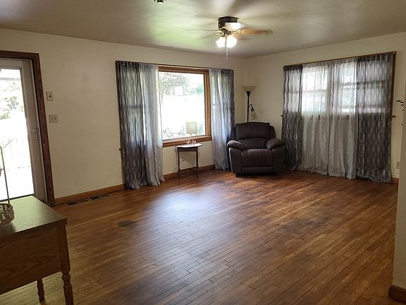 4th image of 447 E Bissell Ave