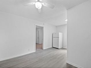 806 E Emily Ave #3, Wharton, TX 77488