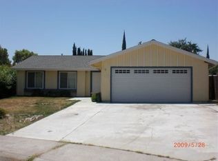 6 Ames Ct, Sacramento, CA 95823