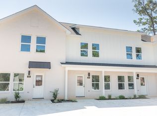 104 Highpoint Dr, Diamondhead, MS 39525