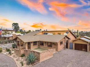 2220 E Greenlee Rd, Tucson, AZ 85719