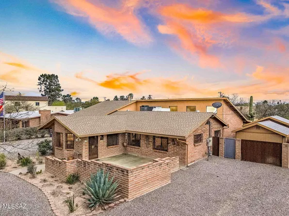 2220 E Greenlee Rd, Tucson, AZ 85719